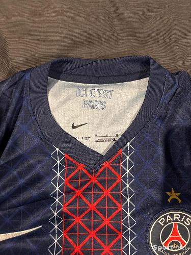 Football - Maillot PSG 2025/26 Nike – Officiel – Taille M – Neuf - photo 6