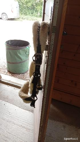 Equitation - Licol taille cheval noir avec moumoute crème  - photo 4