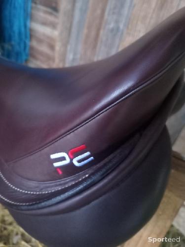 Equitation - Selle Chamonix premiere equine cuir neuve  - photo 6