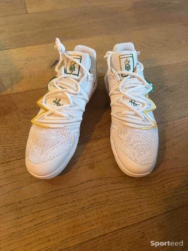 Tennis - Chaussures nike Kyrgios - photo 5