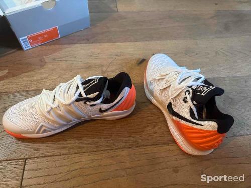 Tennis - Chaussures Nike Kyrgios rares - photo 5