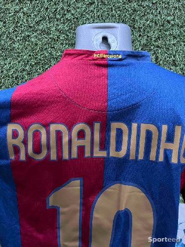 Football - Maillot Ronaldinho Barcelone  - photo 6