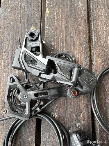 Vélo route - Groupe de dérailleurs/freins SRAM XO Eagle comme neuf - photo 6