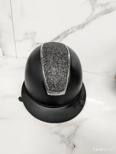 Bombe d'équitation harry's horse