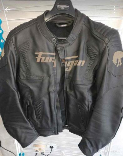 Blouson cuir moto