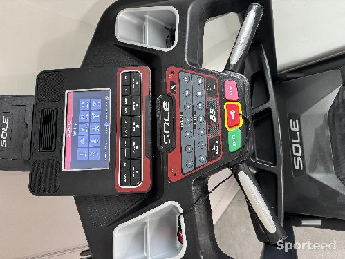 Fitness / Cardio training - Tapis de Course Haut de Gamme SOLE F85 comme Neuf (achat 2023, 2650€ facture) - photo 6
