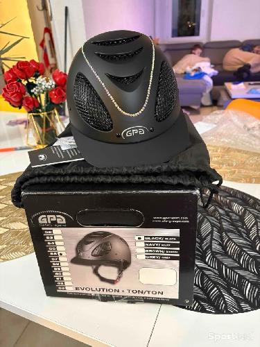 Equitation - Bombe GPA Speed Air personnalisée – Taille 56 – Neuve avec étiquettes - photo 6