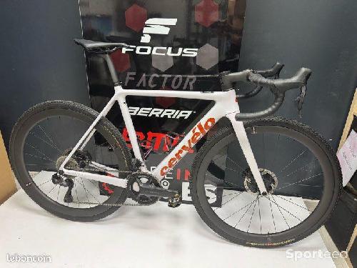 Cervelo R5CX taille 51 Ultegra Di2 reserve Carbon