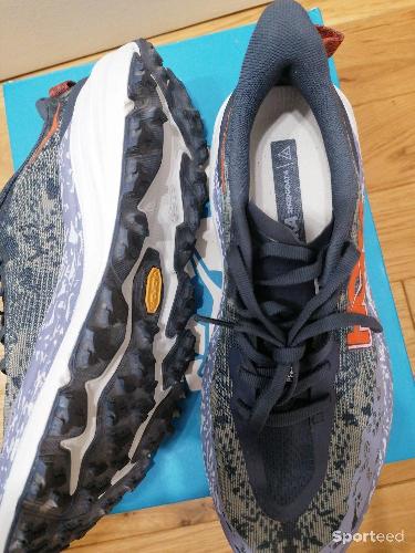 Course à pied trail - Chaussures running femme Hoka Speedgoat 6  - photo 6