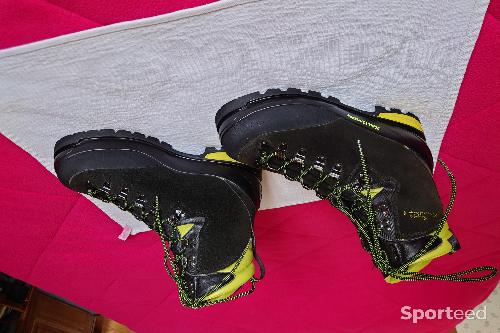 Chaussures de Haute Montagne