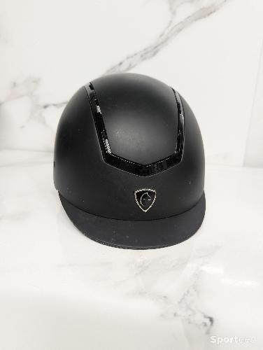 Bombe d'équitation equitheme