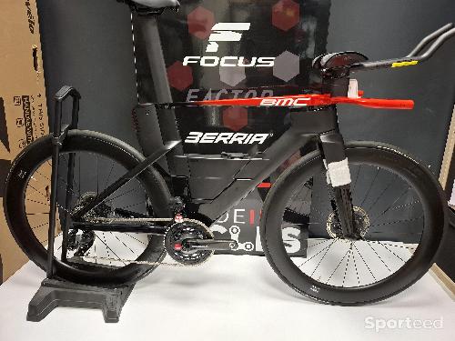 Vélo route - NEUF ! BMC SPEEDMACHINE 01 TWO T.M SRAM FORCE AXS CAPTEUR DE PUISSANCE -27% - photo 4