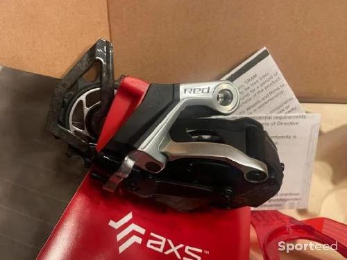 Vélo route - Dérailleur arrière SRAM rouge AXS E1 - photo 5