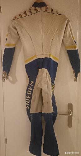 Ski alpin - Goldwin – Ski Racesuit Sweden Blanc Taille 150 Bon État  - photo 3