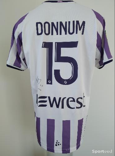 Football - Maillot Porté et Signé par Aron Donnum - Toulouse FC - photo 6