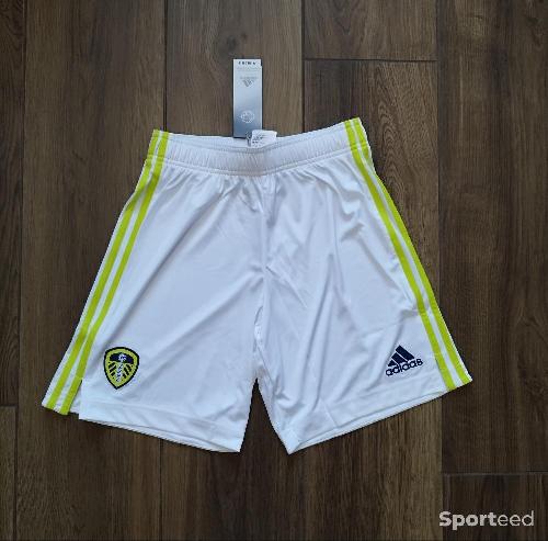 Football - Short de Football Adidas de Leeds United Angleterre England taille S neuf et étiqueté  - photo 6