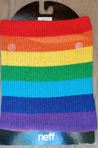 Ski alpin - Bonnet Neff Daily Strip Gaiter Rainbow - Neuf avec étiquette - photo 4