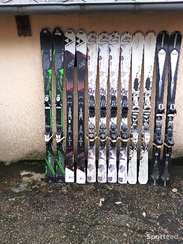 Skis alpins