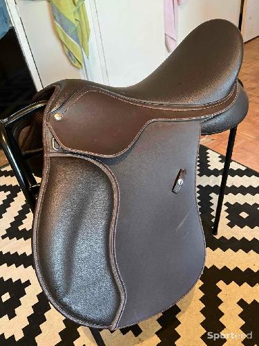 Equitation - Selle Wintec 500 taille 17,5 neuve marron - photo 6