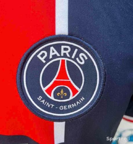 Football - Maillot Mbappé PSG  - photo 6