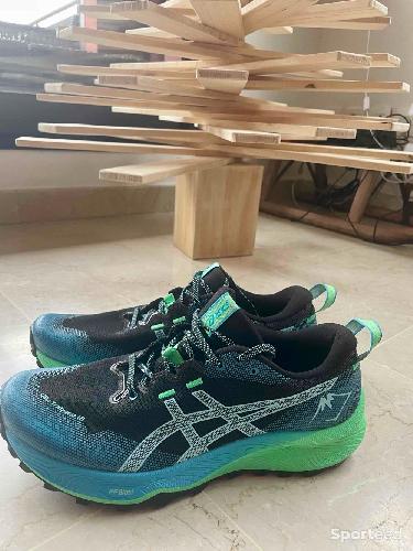 Course à pied trail - Asics Trabuco 12 noir bleu vert taille 45 - photo 6