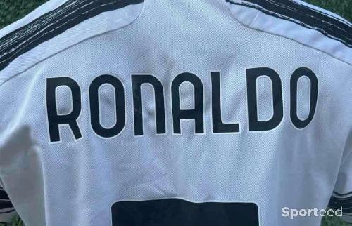 Football - Maillot Ronaldo Juventus Turin  - photo 6