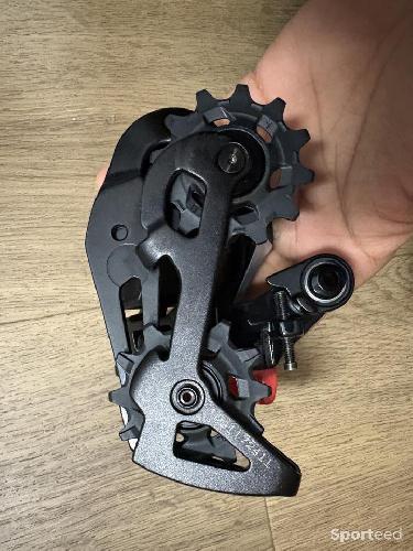 Vélo route - dérailleur arrière Sram Red AXS 12 v - photo 5