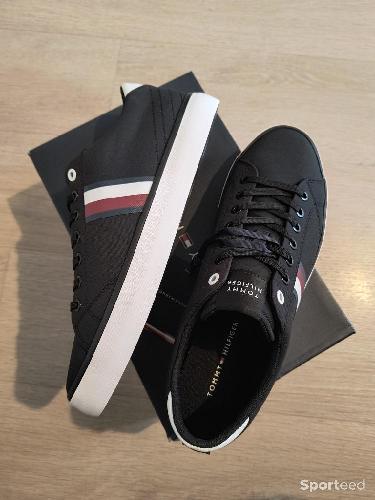 Sportswear - Baskets chaussures tommy Hilfiger noir neuves taille 44 - photo 6