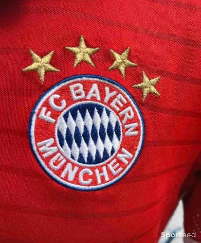 Football - Maillot Lahm Bayern Munich  - photo 6