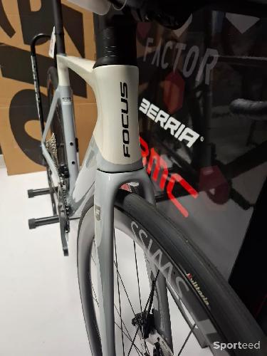 Vélo route - NEUF ! FOCUS IZALCO MAX 8.9 Utégra di2 12v Taille M & L -15% - photo 4