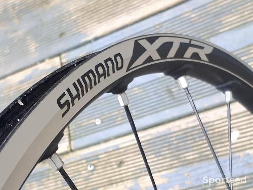Roue avant shimano XTR