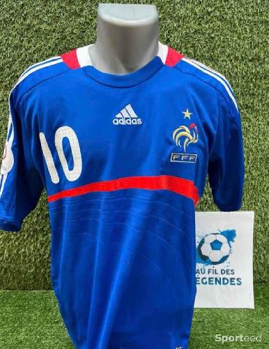 Football - Maillot Benzema equipe de France  - photo 6