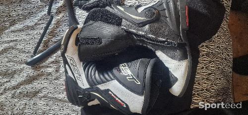 Bottes hautes moto cuir