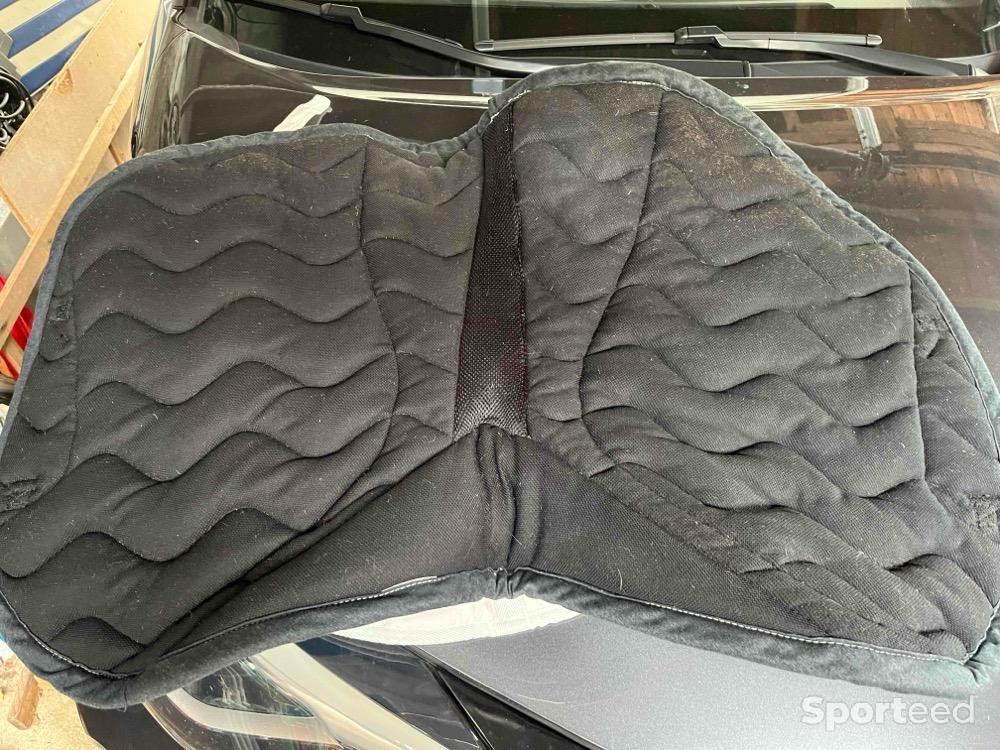 Equitation - Tapis de selle - photo 1