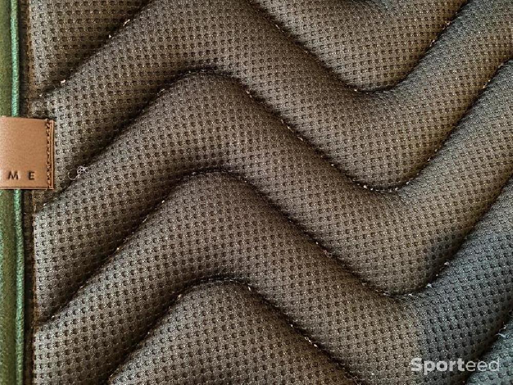 Equitation - Tapis de Selle « Glossy » vert dressage - photo 3