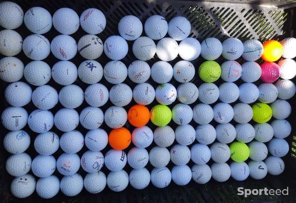 Golf - Lot de 100 balles de golf d'occasion blanches/couleurs Titleist  - photo 1