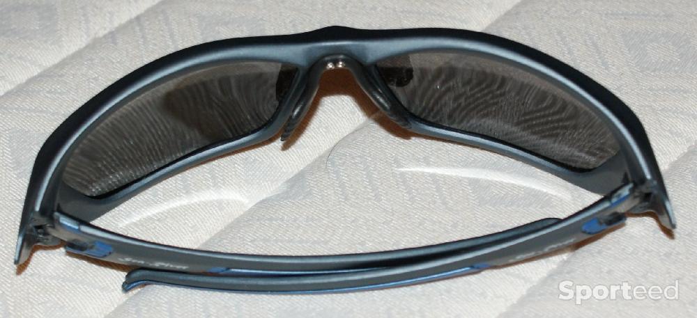 Vélo route - Lunettes de soleil polarisantes - 'sea river' - cat3 - uv400 - bleues/fumées - photo 2