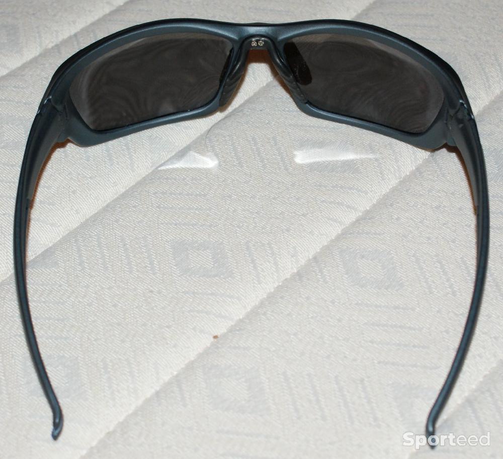 Vélo route - Lunettes de soleil polarisantes - 'sea river' - cat3 - uv400 - bleues/fumées - photo 3
