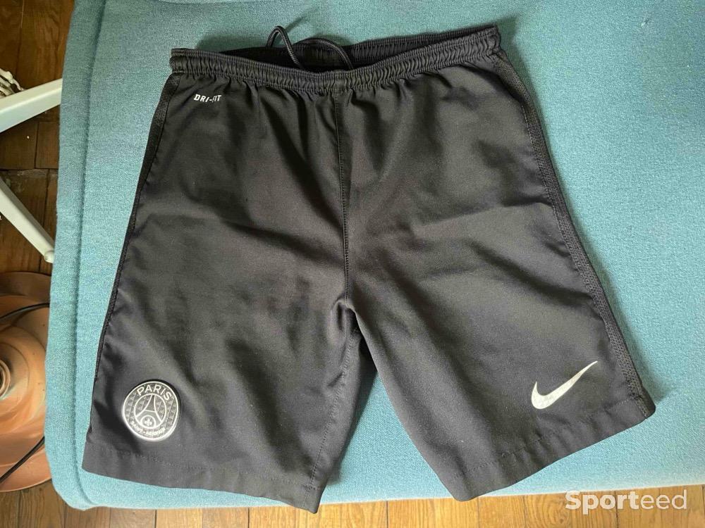 Football - Short de foot PSG - photo 1