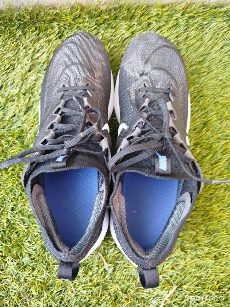 Course à pied route - Nike zoom fly 4 carbone  - photo 4