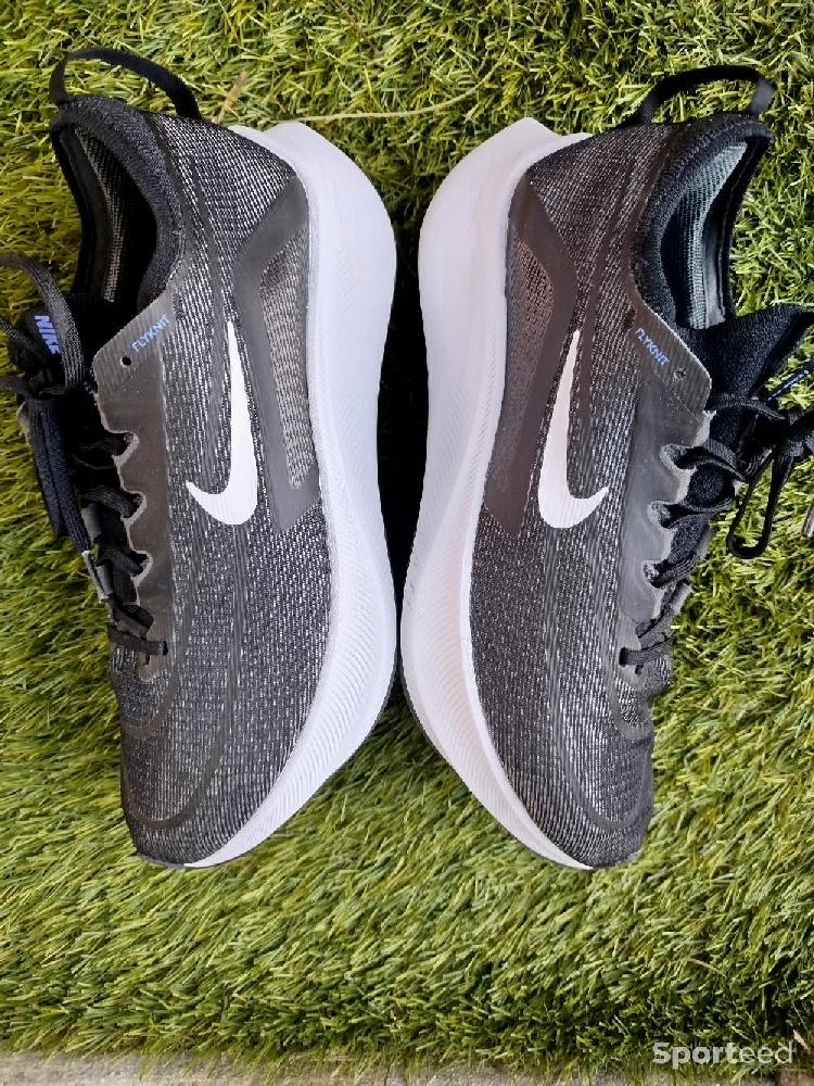 Course à pied route - Nike zoom fly 4 carbone  - photo 5