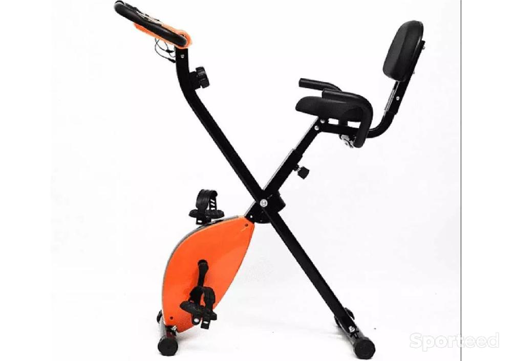 Vélo loisir / urbain - Velo d'appartement peu servi - photo 2