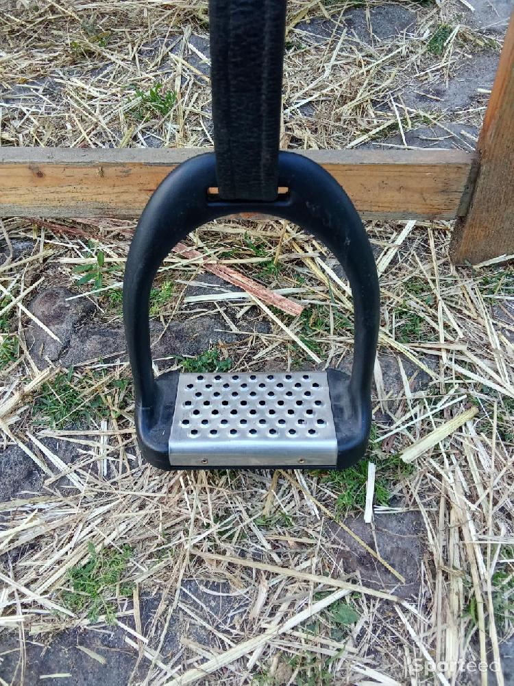 Equitation - Selle Wintec 2000 - photo 1