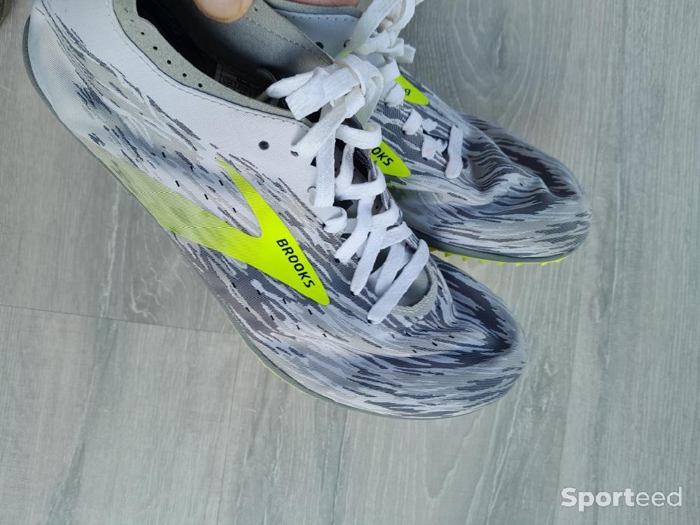 Athlétisme - Chaussures de pointes  - photo 2