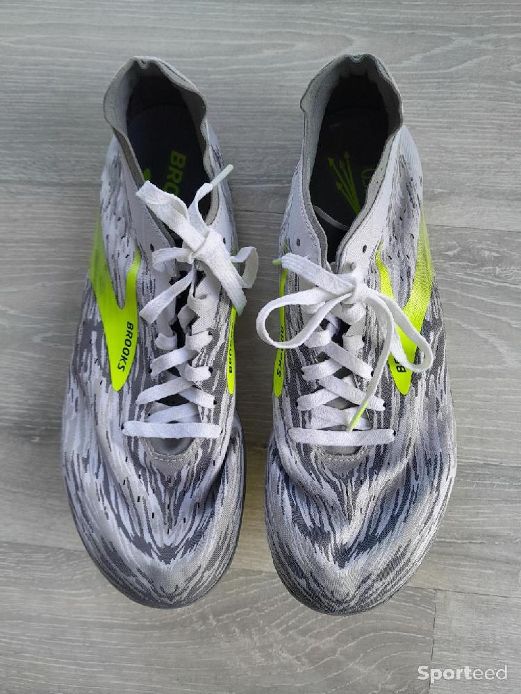Athlétisme - Chaussures de pointes  - photo 3