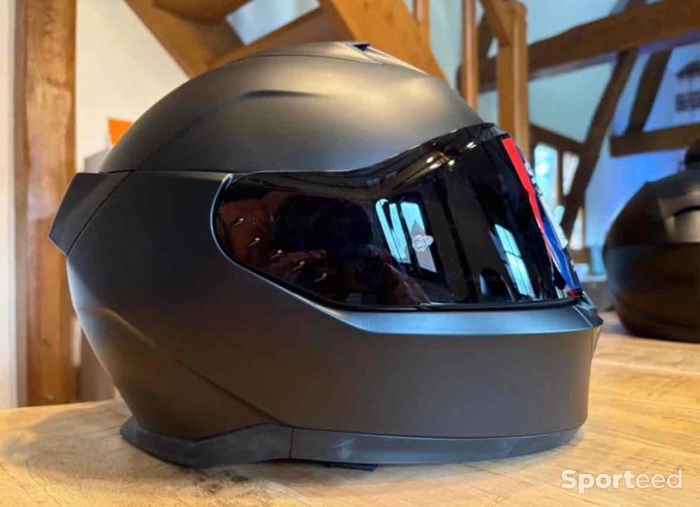 Moto route - Casque shark - photo 1