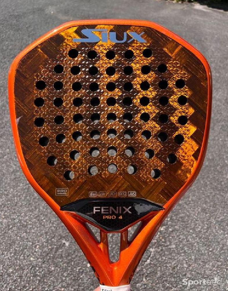 Padel - ⚠ Affaire : Siux Fenix Pro IV / 4 + 30 surgrips perforés + protection de raquette - photo 1