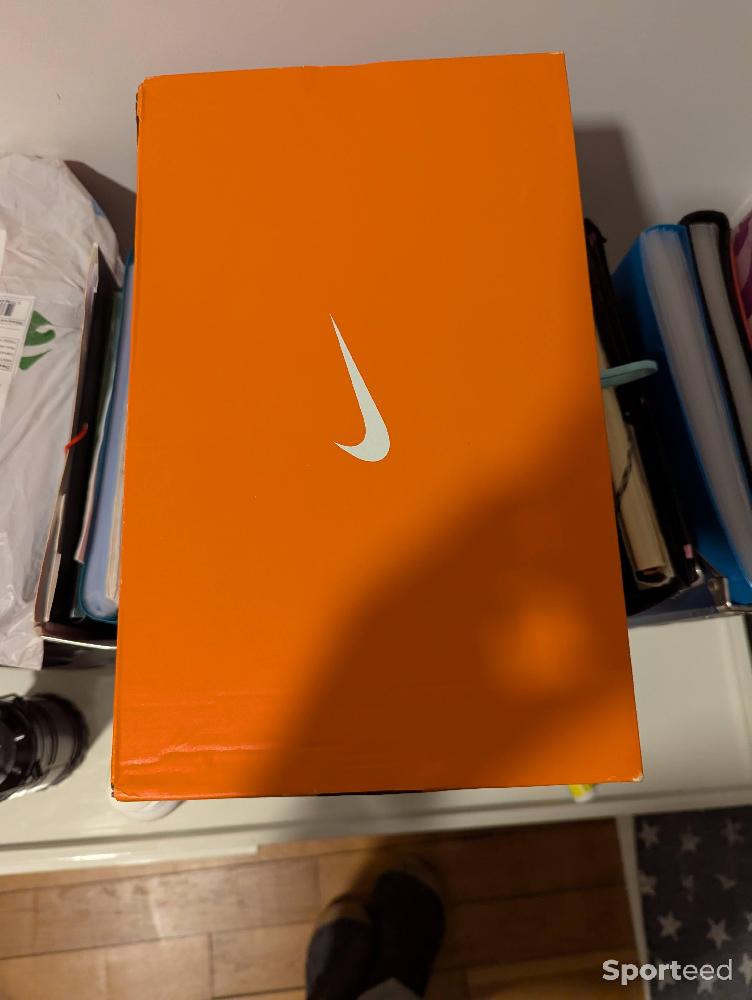 Football - Chaussures de foot NIKE  - photo 2
