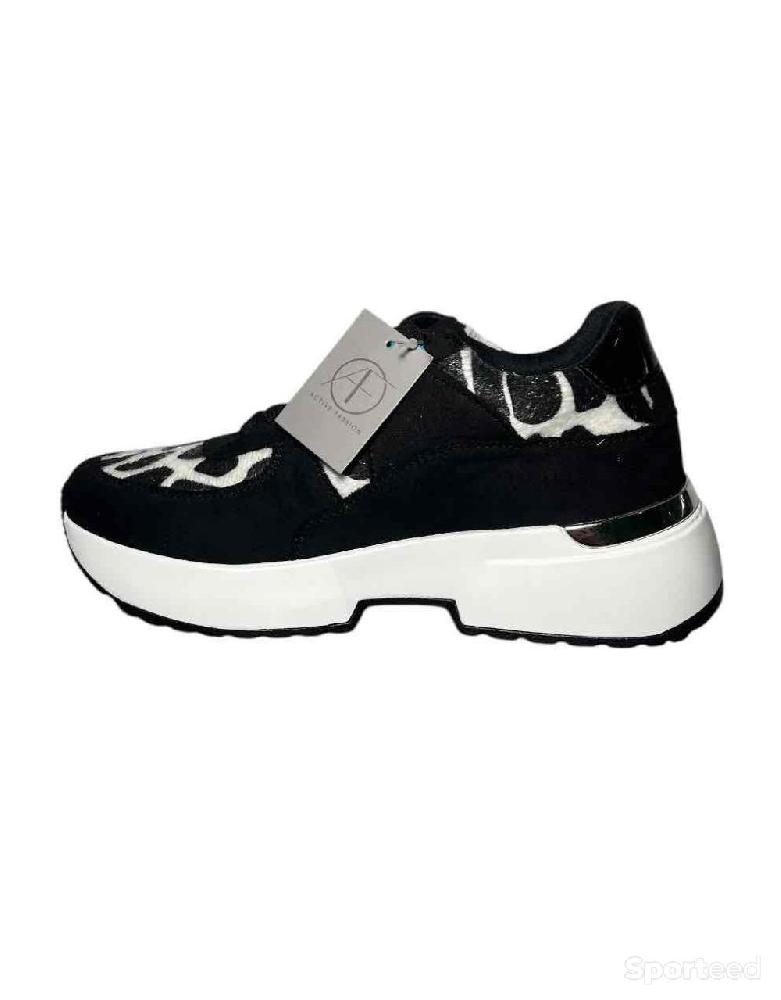 Sportswear - Chaussures Baskets Active Fashion Noir et Blanche Femme - photo 2