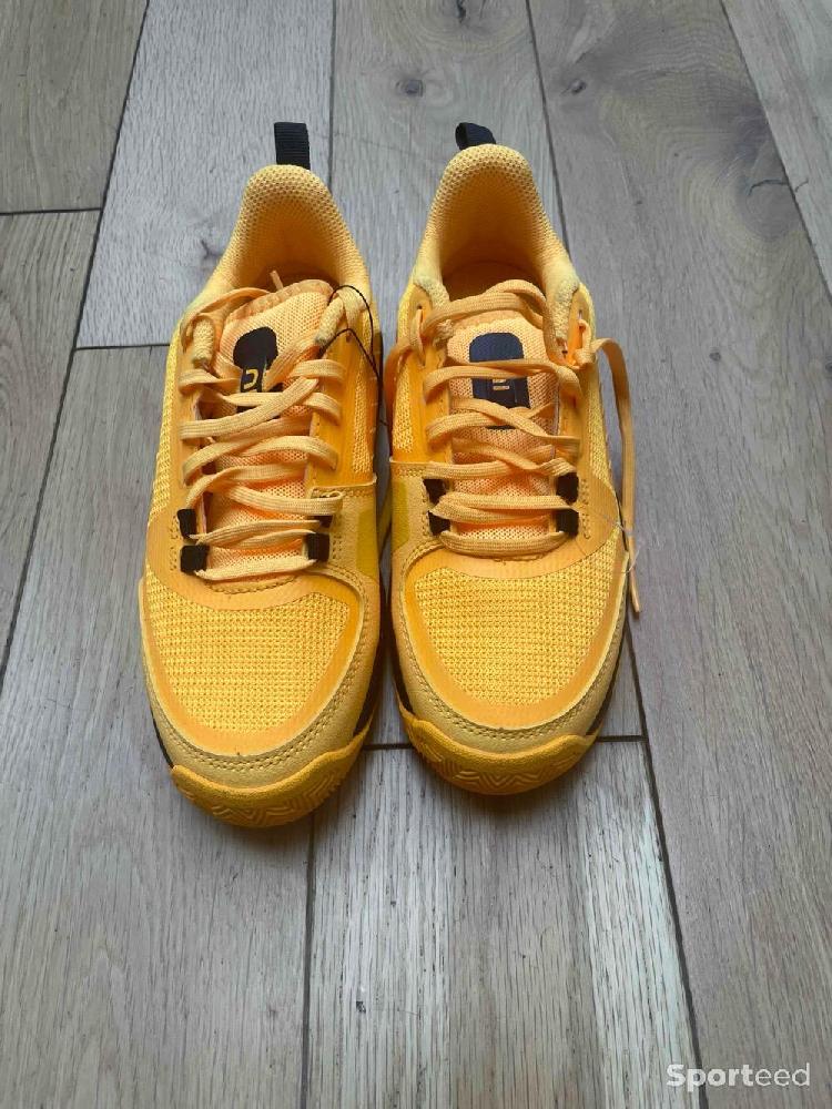 Tennis - Chaussures de tennis terre battue neuves - photo 1